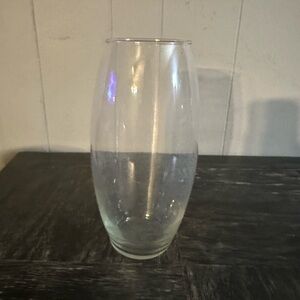 Clear 10 in Glass Vase